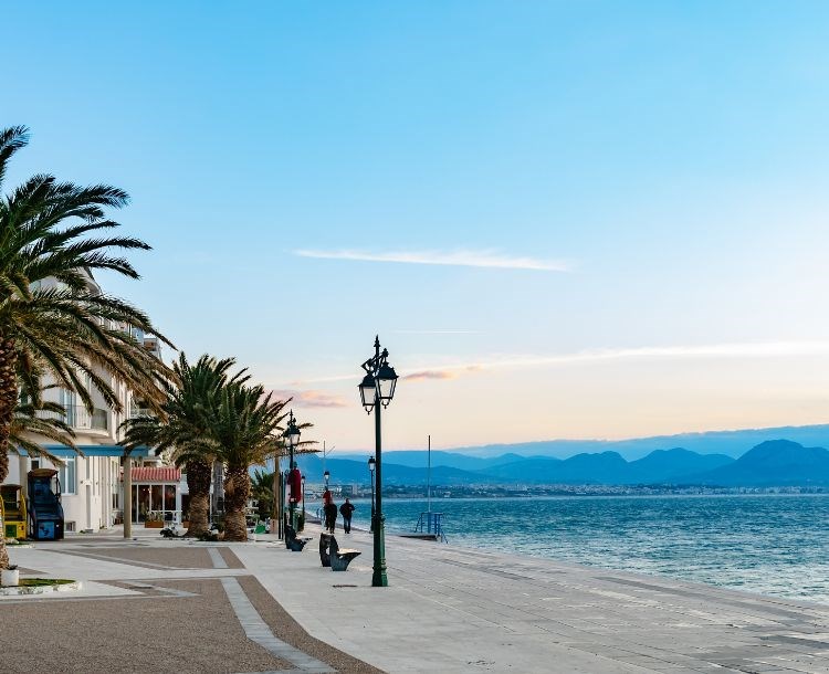 Λουτράκι