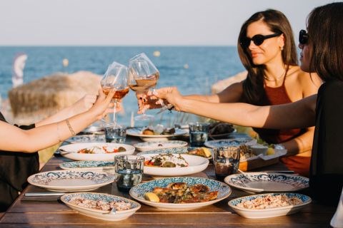 Aéon Seafront Dining