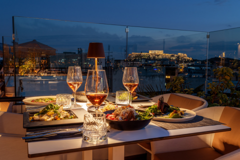 Rooftop Bar &amp; Restaurant