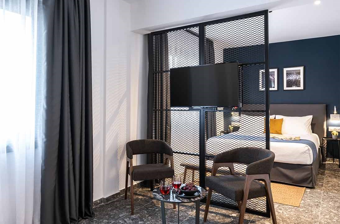 Play Theatrou Athens - Rooms