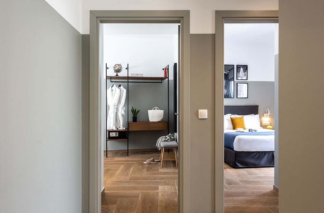 Play Theatrou Athens - Rooms